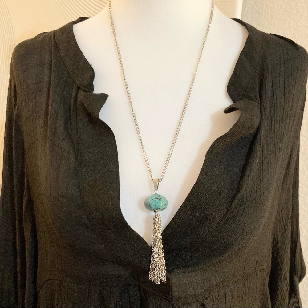NWOT Hubei Turquoise Gemstone Silver Tassel Necklace